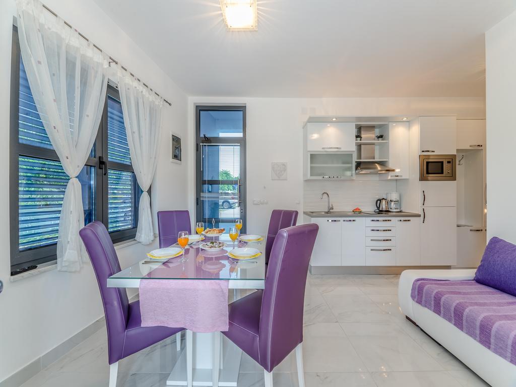 Apartments Dalmatia (Adults Only) Privlaka  Zewnętrze zdjęcie
