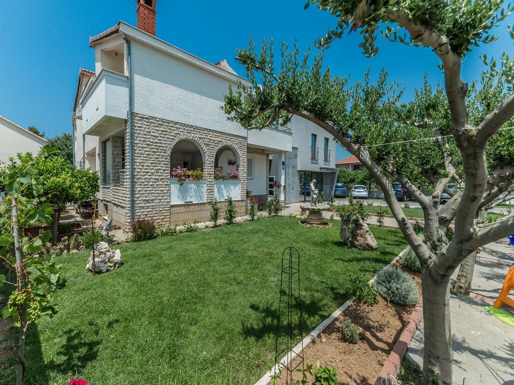 Apartments Dalmatia (Adults Only) Privlaka  Zewnętrze zdjęcie