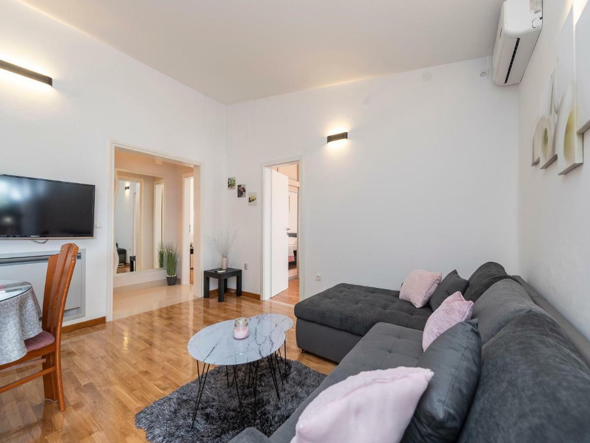 Apartments Dalmatia (Adults Only) Privlaka  Zewnętrze zdjęcie